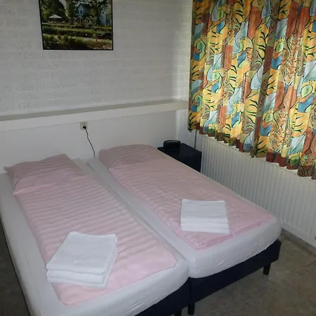 In Netherlands With Private Garden Plasmolen